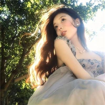 时尚房子品评家时尚子!